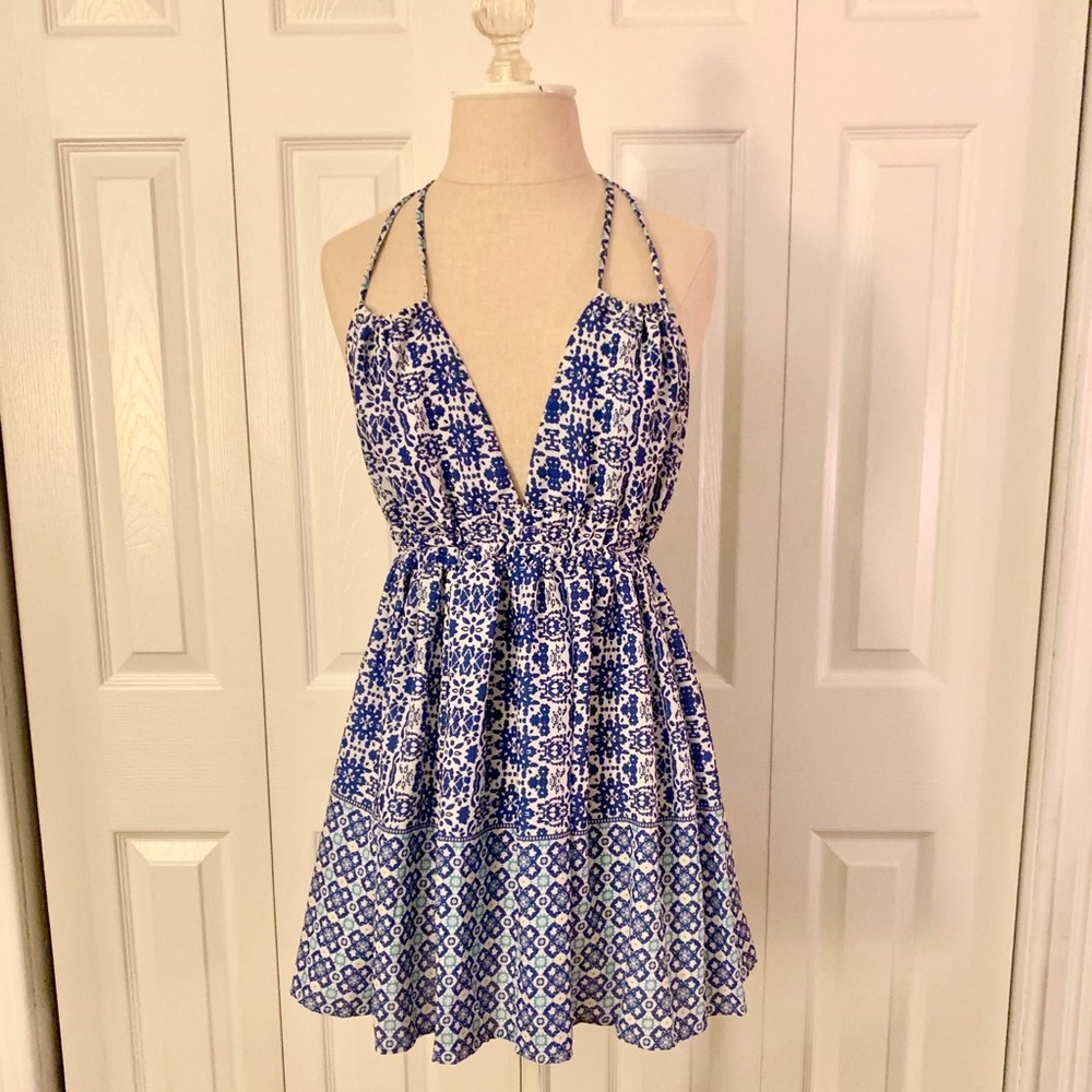 Mooloola blue & white pattern mini dress